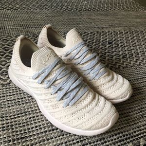 APL Techloom Wave sneakers NWOB 8